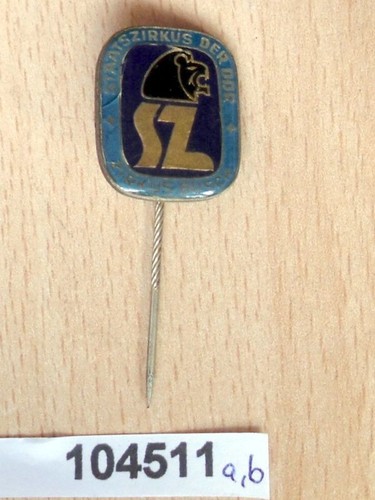 Ddr anstecknadel staatszirkus - anstecknadel,